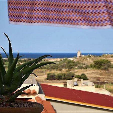 Ferienwohnung La Terrazza Di Mariel Pachino Exterior foto